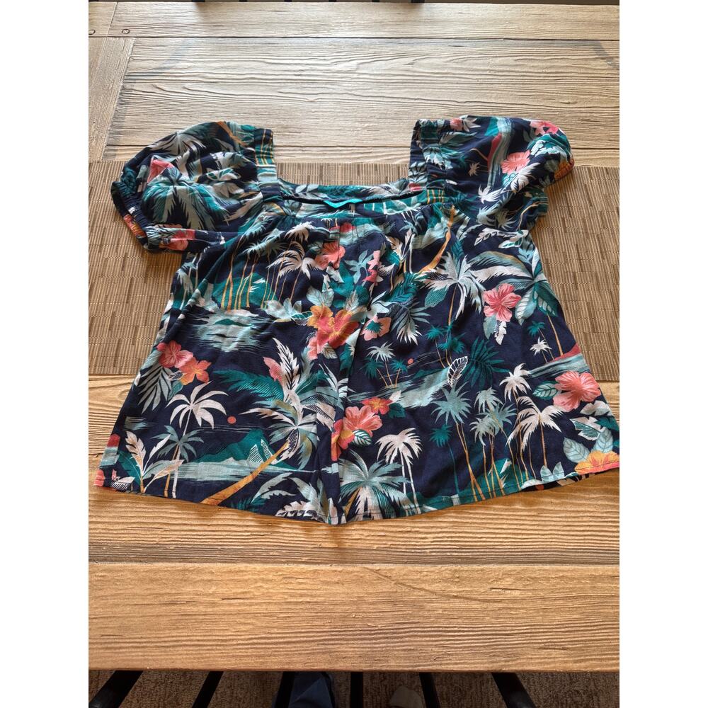 Tori Richards Blouse